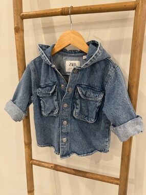 Zara Hooded Kids Denim Jacket in Medium Blue